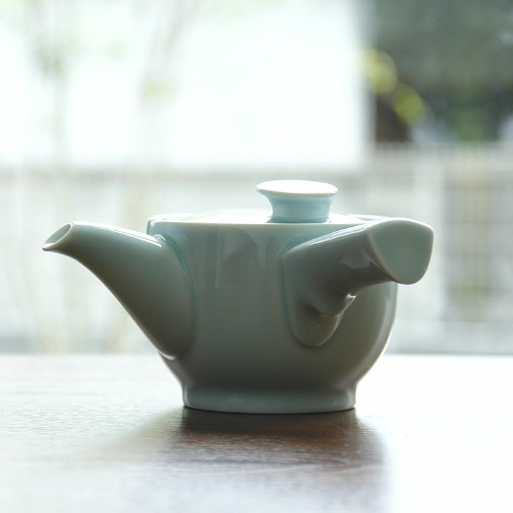 白山陶器（はくさんとうき）茶和（さわ）急須（1個）【 波佐 和洋食器