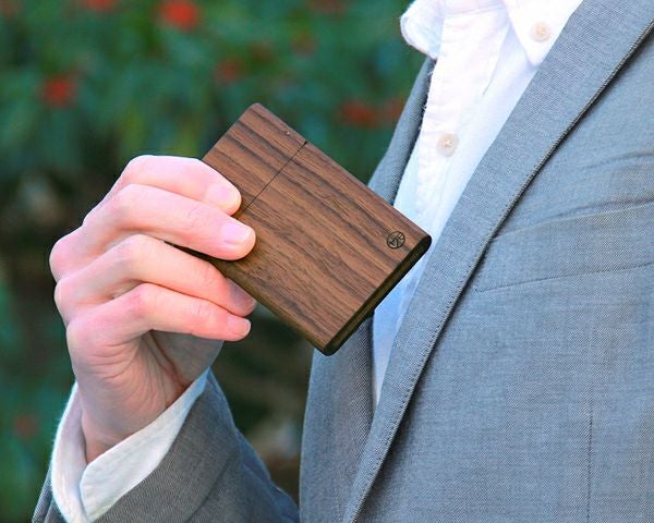 ヤクモ家具製作所木製名刺ケース ウォールナット材カード 服飾小物