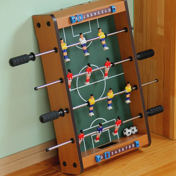 コンパクトサイズのボードゲーム サッカー ベビーグッズ・おもちゃ