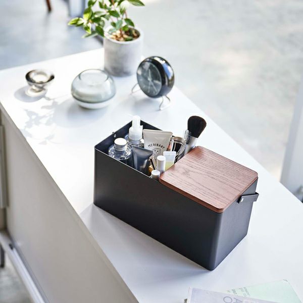 出しておいても生活感のでないデザインのミラー蓋付き山崎実業メイクボックス TOWER（タワー）