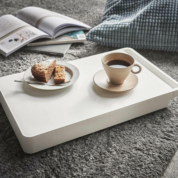 コンパクトでスタイリッシュなデザインの山崎実業台車　tower（タワー）