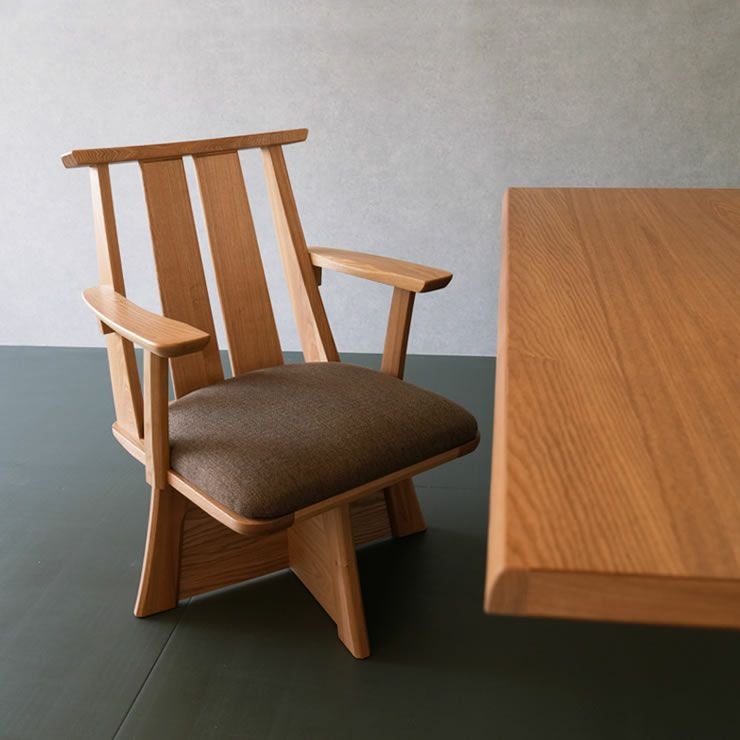 お部屋を明るく見せるダイニングこたつ対応回転式チェア