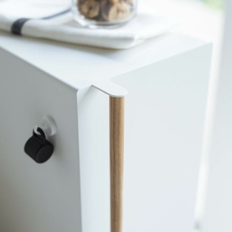 磁石がくっつくスチール製の山崎実業ブレッドケース tosca（トスカ） スリム ホワイト