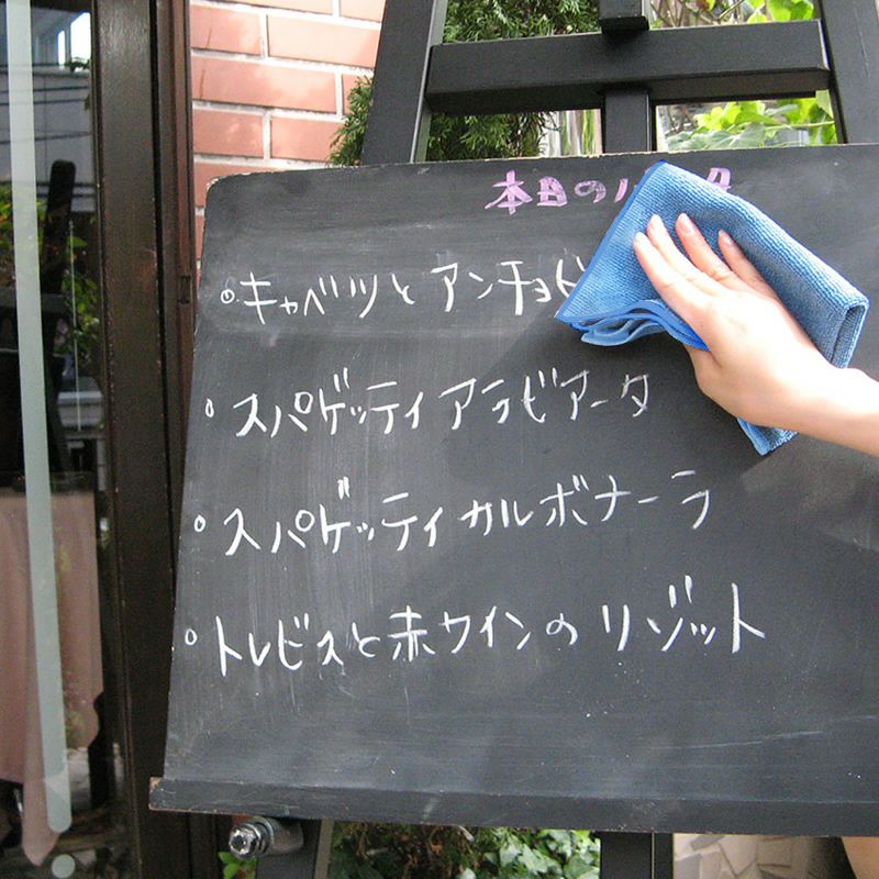 プレミアムニットクロスは黒板消しにも便利