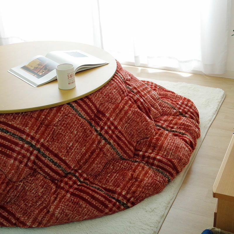 シンプルなチェック柄円形こたつ布団のイメージ