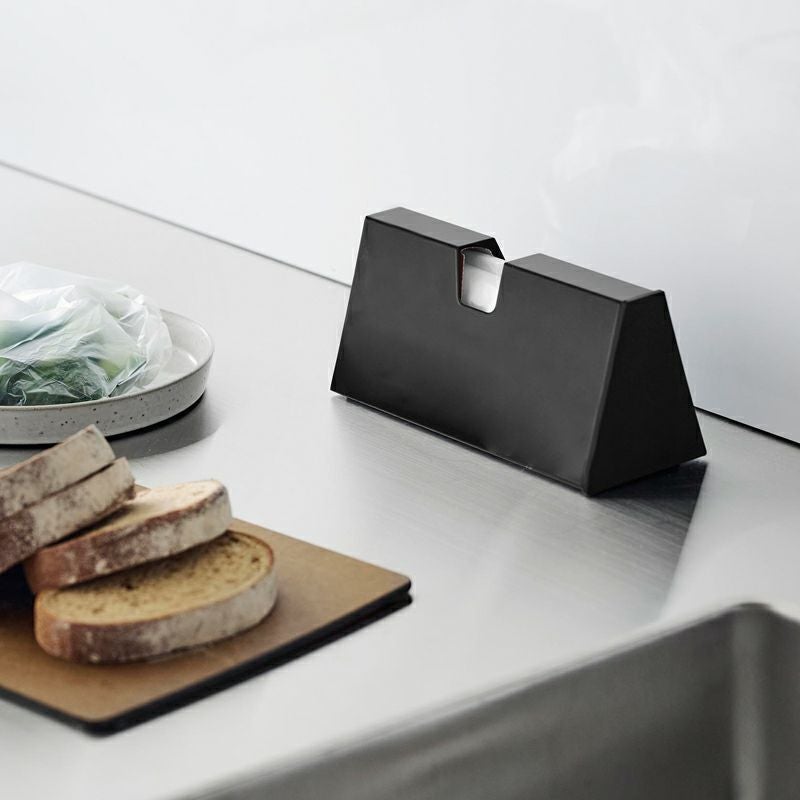 山崎実業マグネットプラスチックバックケースtower、ブラックのイメージ