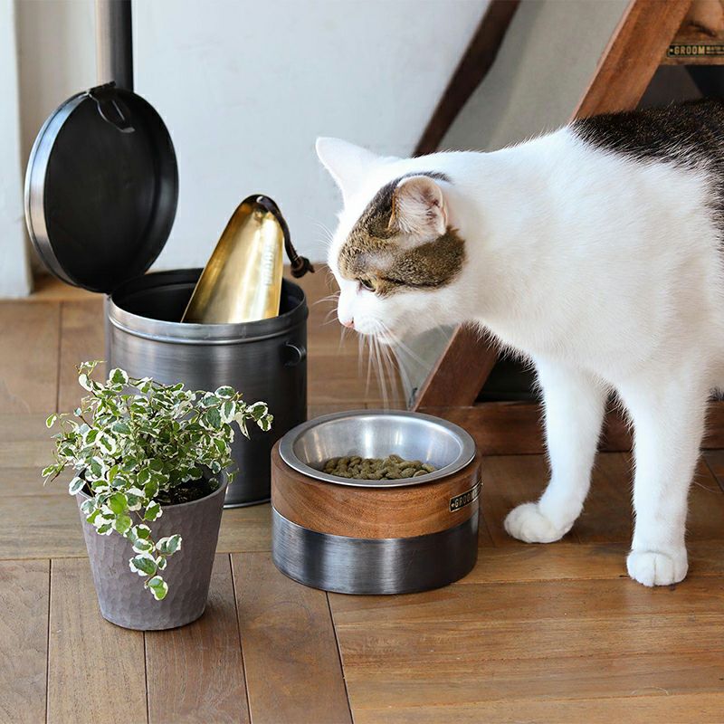 GROOM（グルーム）ウッド アンド アイアンフィーディングボウル