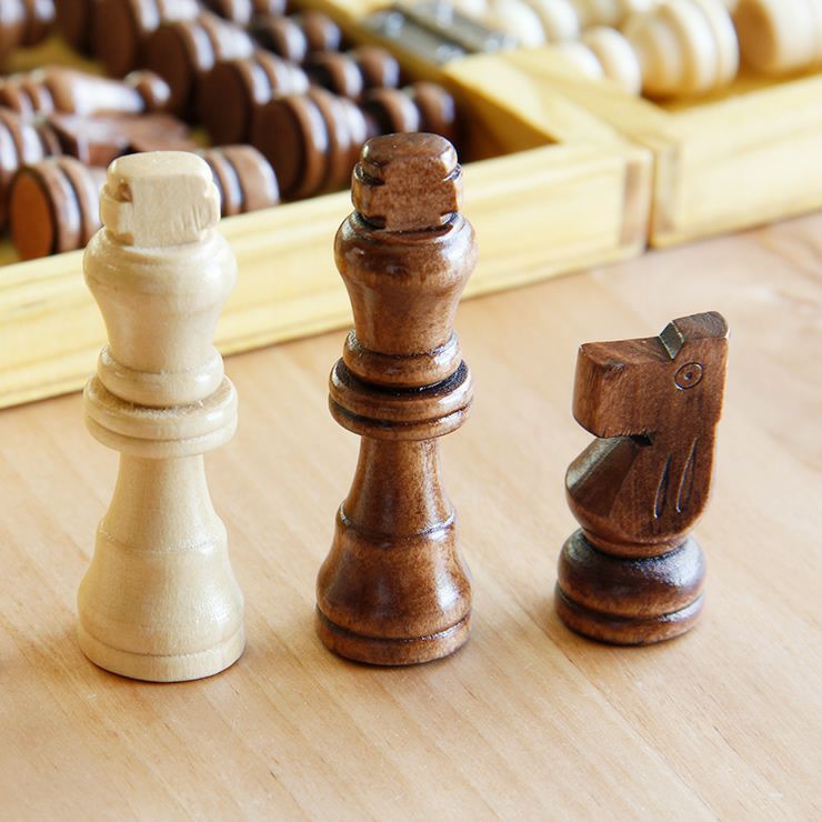 かわいらしいチェスの駒