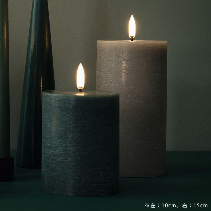 キャンドルライトの暗闇イメージ