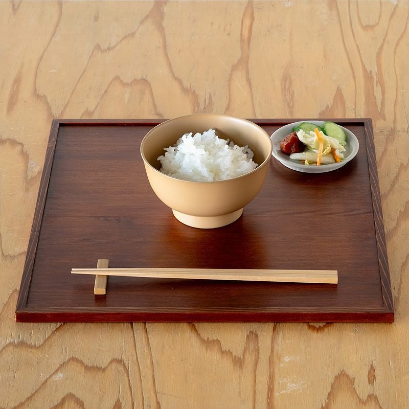 お茶碗としてごはんを盛った朝倉椀（麻）