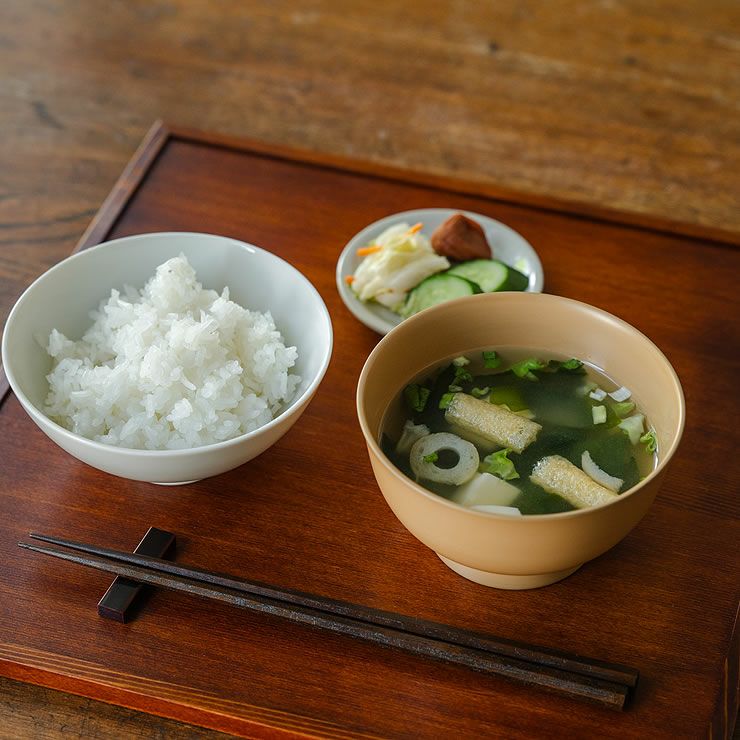 朝倉椀の食卓イメージ（麻）