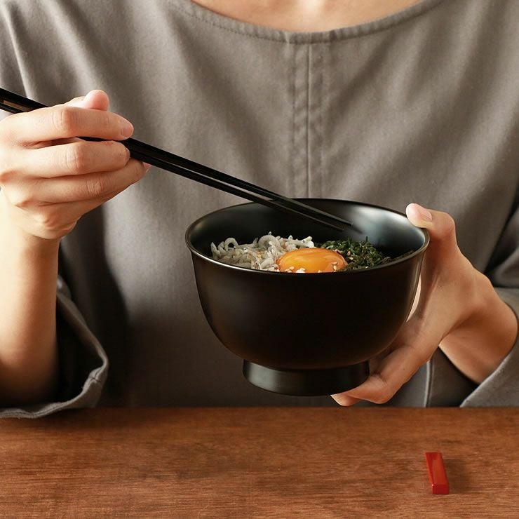 丼ぶりとしても使いやすいお椀（黒）