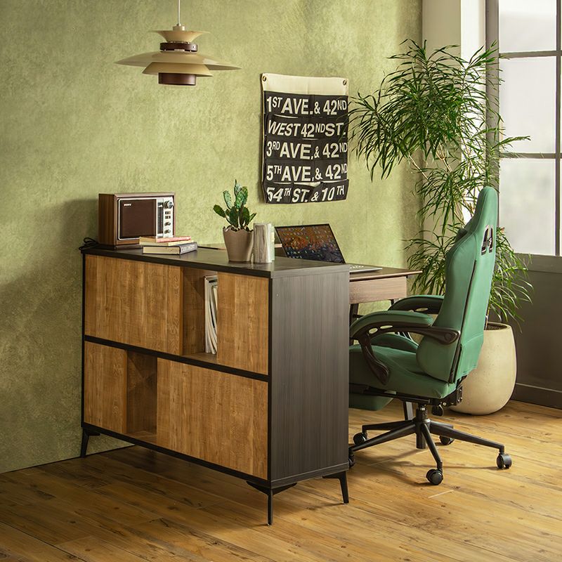 国内生産ならではの確かな品質が自慢のリビングボード