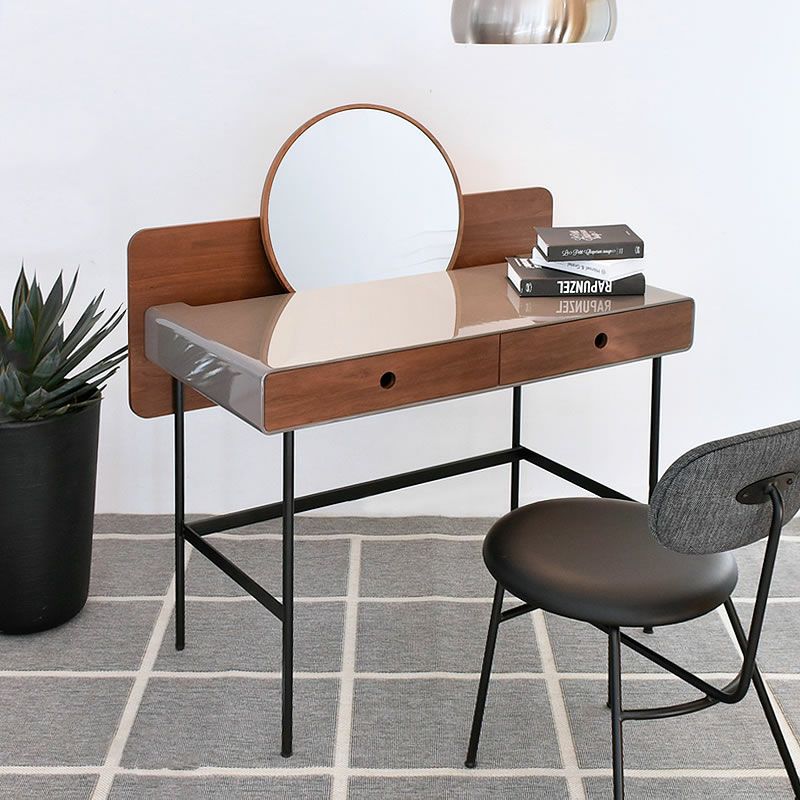 お部屋をモダンにしてくれるおすあれなドレッサー