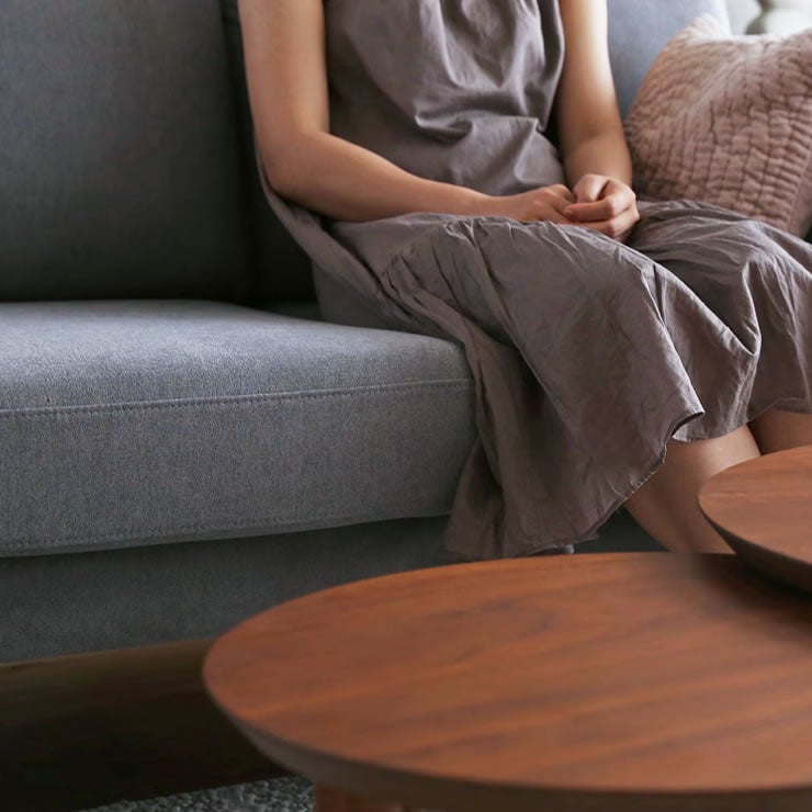 インテリアになじむLEOソファカウチタイプ