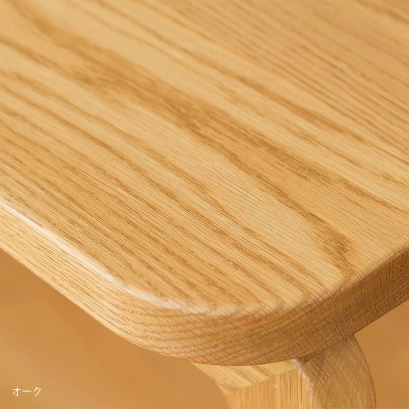 COCCO（コッコ）ダイニングテーブルは美しい木目の天然木無垢材