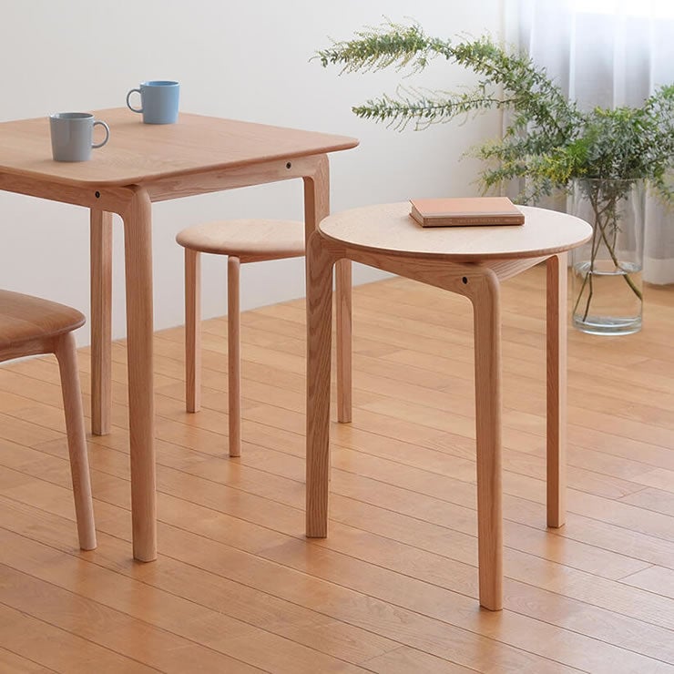 ダイニングテーブルに追加したいLISCIOミドルテーブル