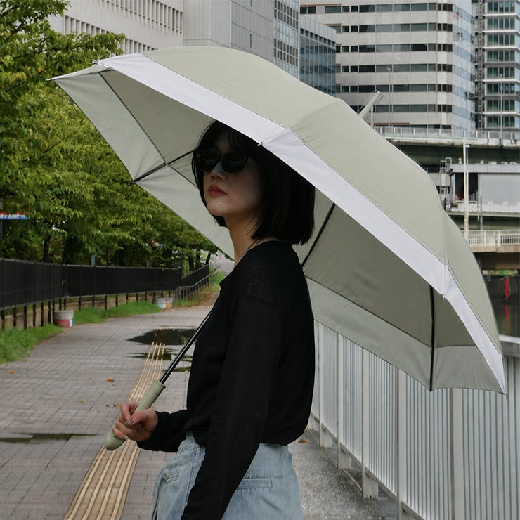 カーキとグレーのバイカラーがおしゃれな晴雨兼用長傘