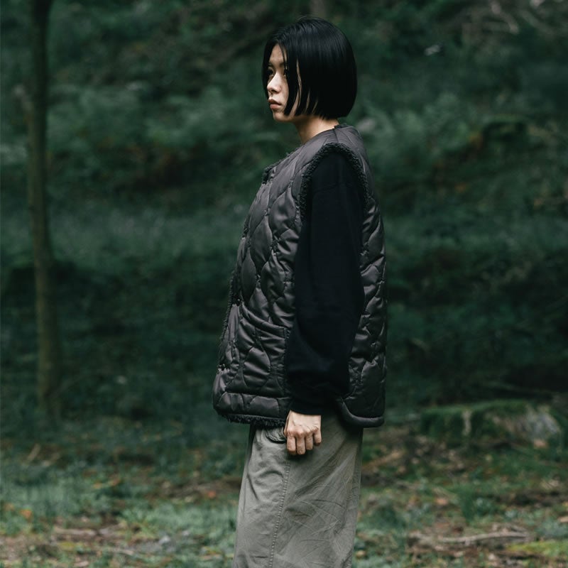 使いやすいショート丈なアウトドアベスト